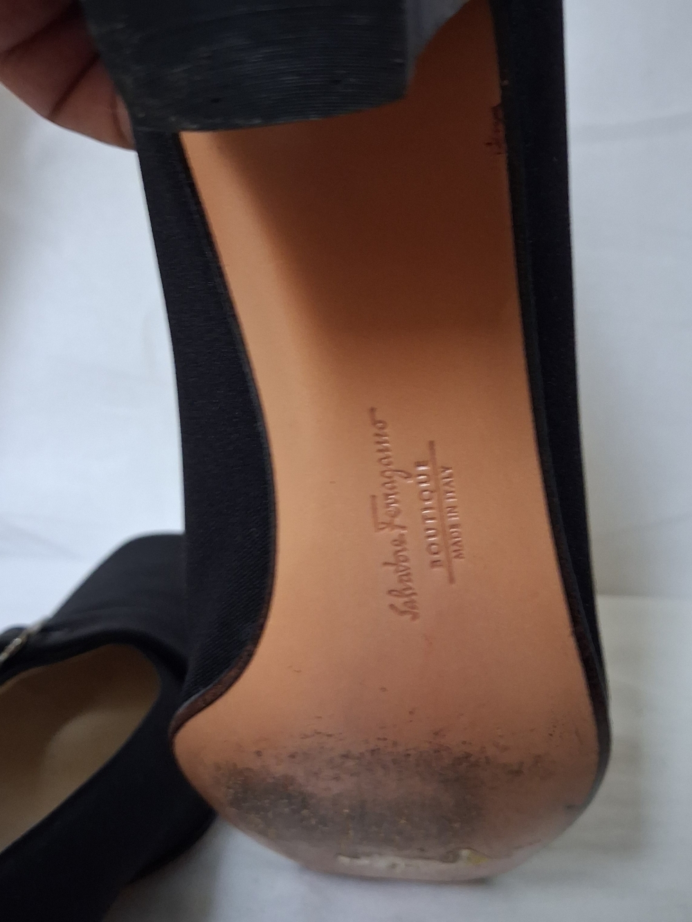 Salvatore Ferragamo Boutique Black Fabric Buckle Block Heel Pumps Made in Italy - Picture 10 of 11